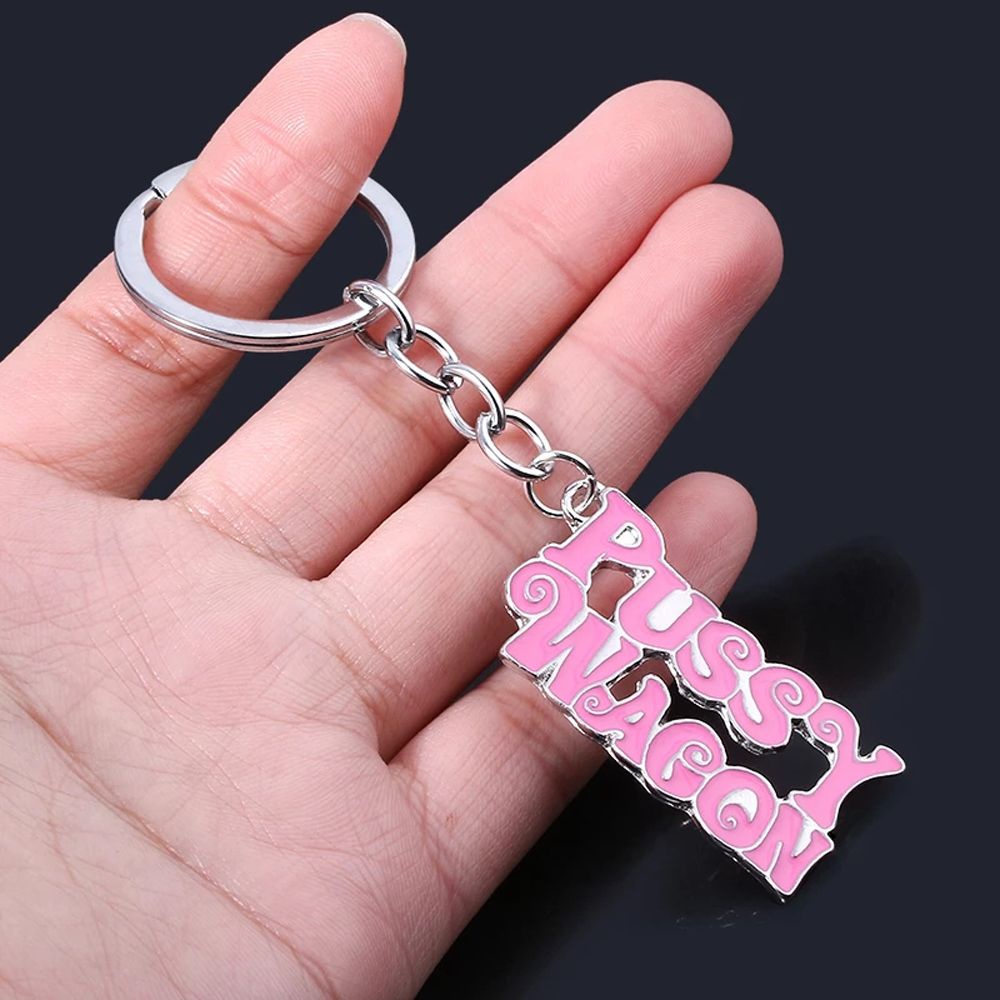 Móc chìa khóa bằng hợp kim in chữ PUSSY WAGON màu hồng thời trang cho nam và nữ