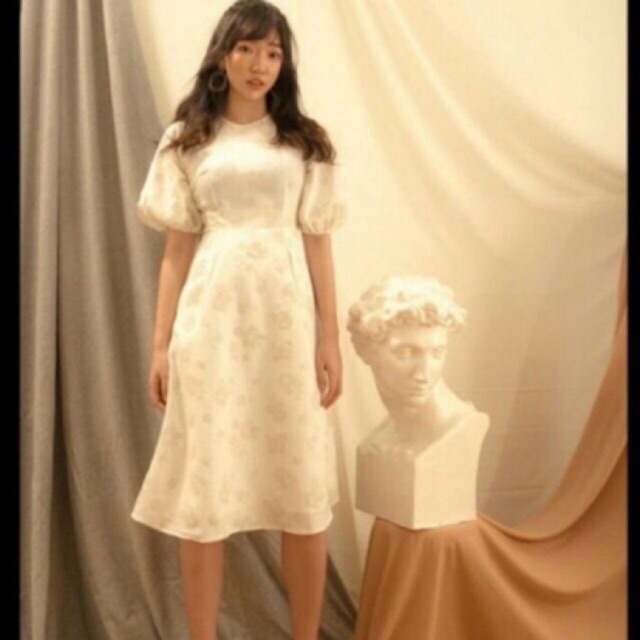 Đầm EDINI size M ( còn)