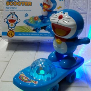 Đồ chơi Doremon scooter và Kitty Scooter