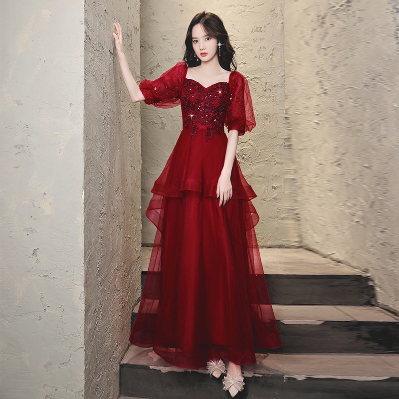 Váy dạ hội tiệc cô dâu mới màu đỏ rượu vang Pháp đính hôn đám cưới nữ bánh mì nướng váy thời trang
