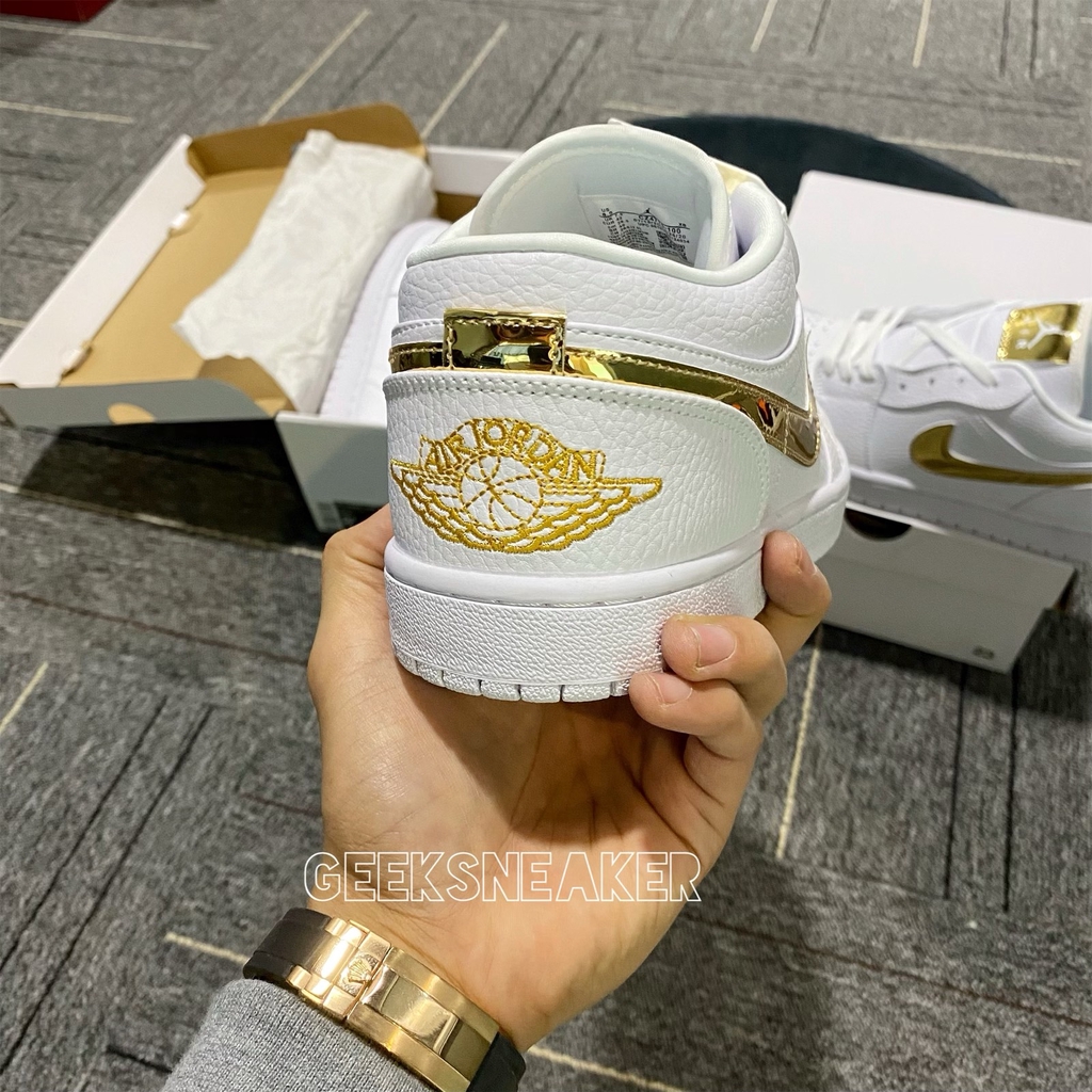 [GeekSneakerZone] Giày Jordan 1 Low Metallic Gold - Trắng / Vàng