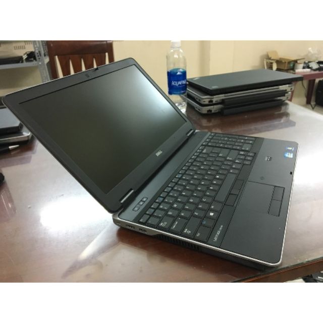 [Mã ELLAPTOP giảm 5% đơn 6TR] Laptop cũ dell latitude E6540 card rời màn hình fullhd i5 4300M, 4GB, 320GB, AMD 8790M 2GB