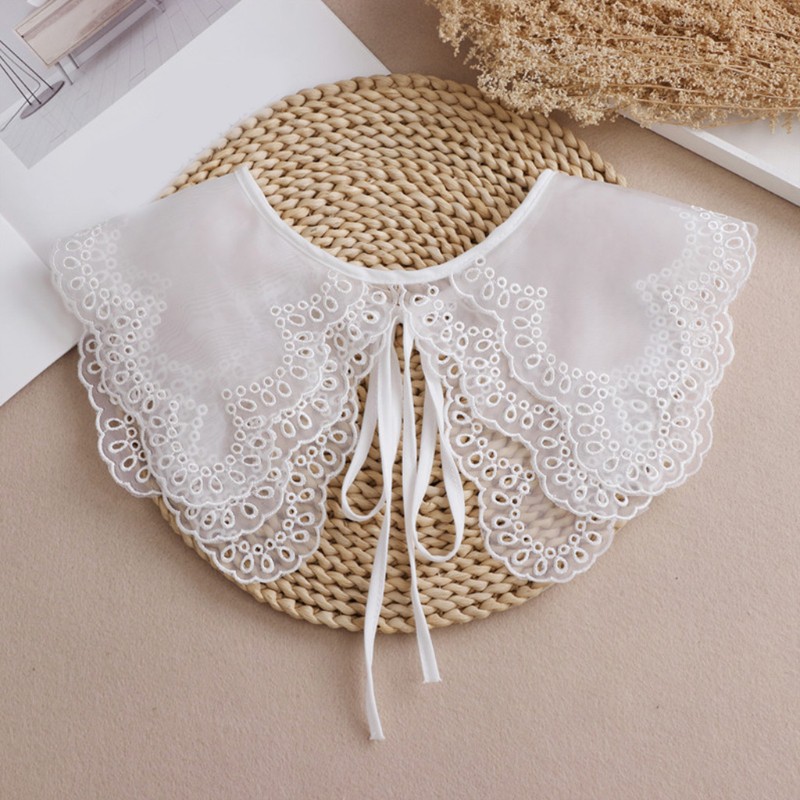Cổ áo giả kiểu búp bê thêu hai lớp họa tiết cánh bướm rỗng có thể tháo rời kiểu dáng ngọt ngào