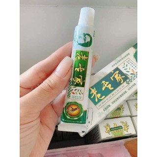 Tuýp bôi Á sừng , nứt nẻ
