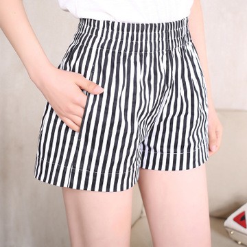 Quần short ống rộng lưng cao họa tiết kẻ sọc thời trang trẻ trung cho nữ