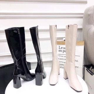 Bốt lửng da bóng trắng gót vuông về 2 màu