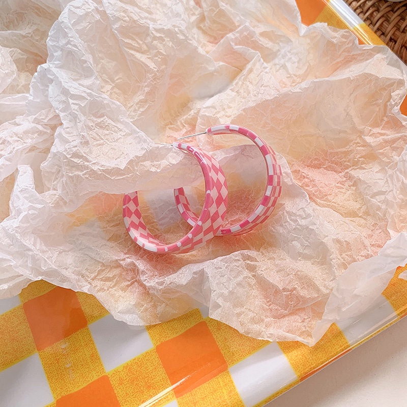 Khuyên Tai Nữ Trang Tạo Hình Độc Đáo