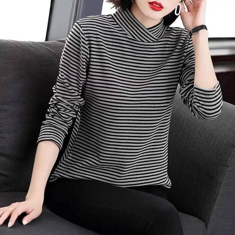 Áo thun tay dài cổ lọ họa tiết kẻ sọc thời trang cho phụ nữ trung niên