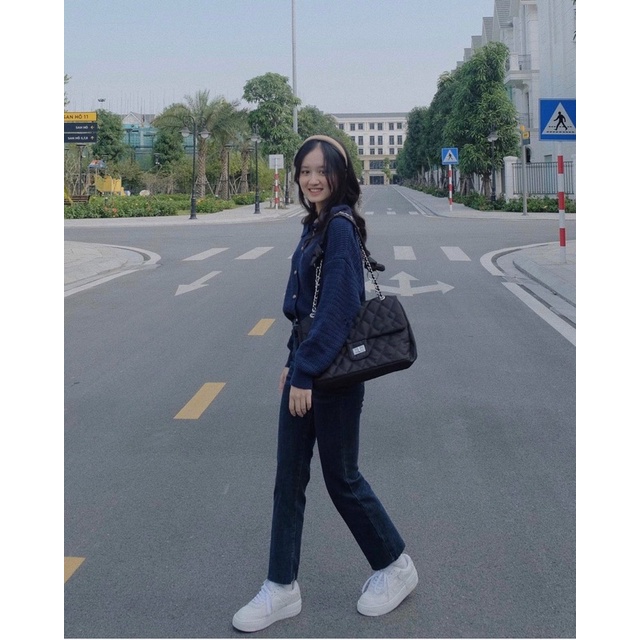 Áo len vải dệt cổ polo cúc đồng vintage xinh xắn