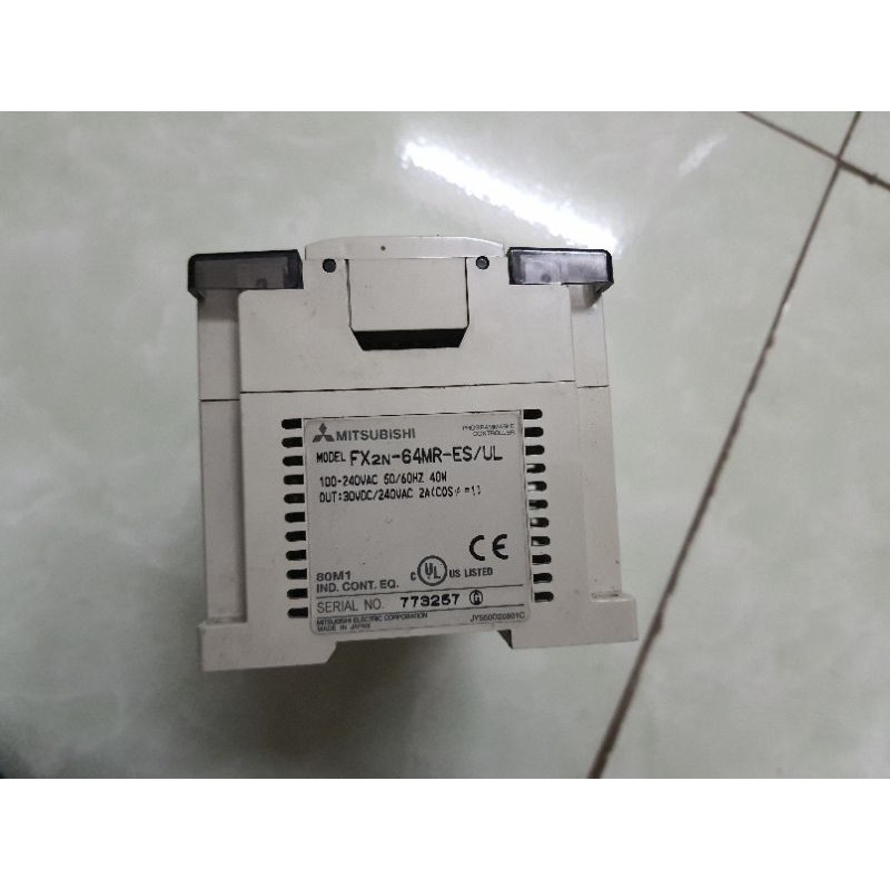 PLC MITSUBISHI FX2N-64MR-001