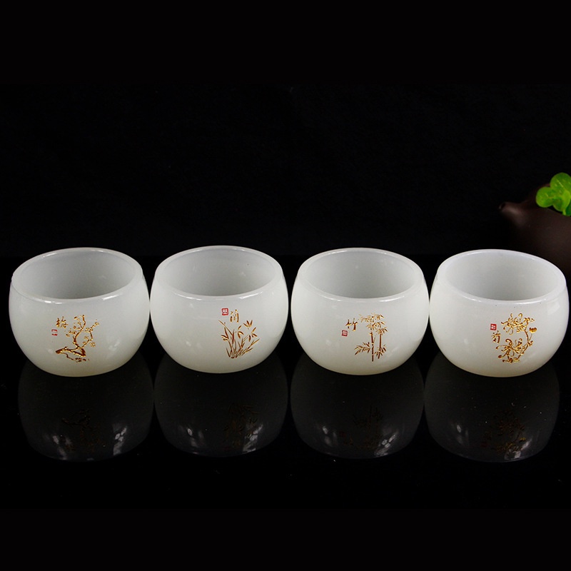 Chén Ngọc Cao Cấp Dùng Thưởng Trà Dung Tích 70 ml (Khắc Họa Tiết Tùng, Cúc, Mai, Lan)