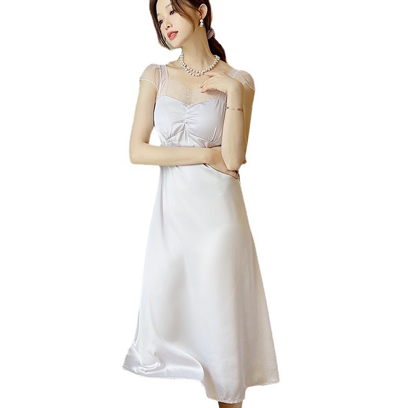 Đầm Ngủ Vải Satin Phối Ren Quyến Rũ Thời Trang Cho Nữ