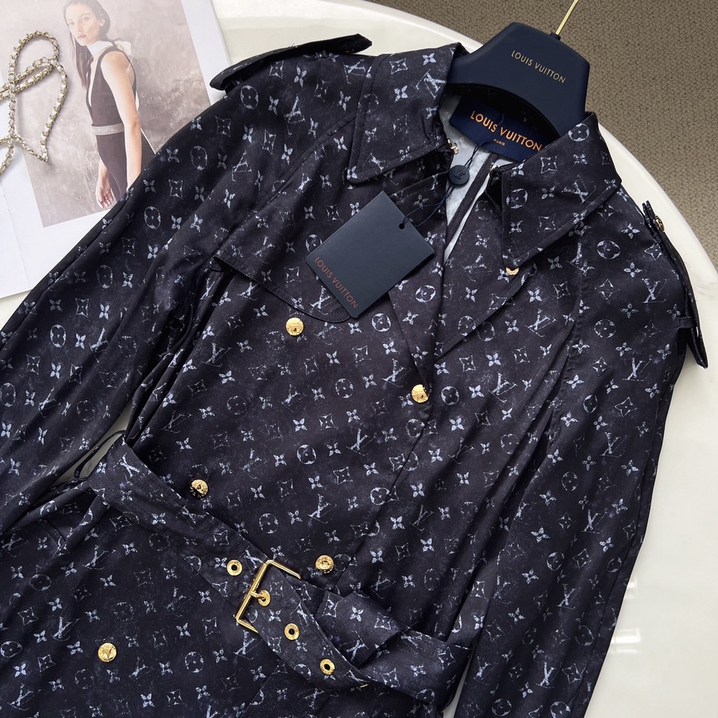 Áo khoác nữ dáng dài thời trang cao cấp Louis Vuitton LV phong cách sang trọng