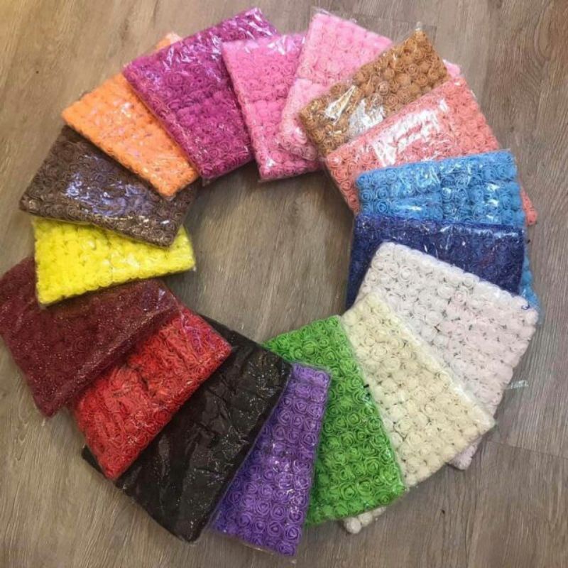 Hoa xốp cỡ nhỏ 2,5cm màu đỏ, làm bánh sinh nhật,vòng hoa đội đầu, bịch 144b