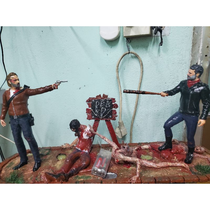 Mô hình walking dead. rick và negan