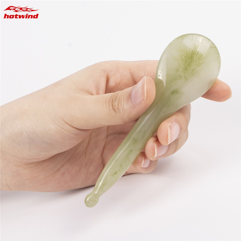Dụng cụ massage mặt sử dụng tiện lợi