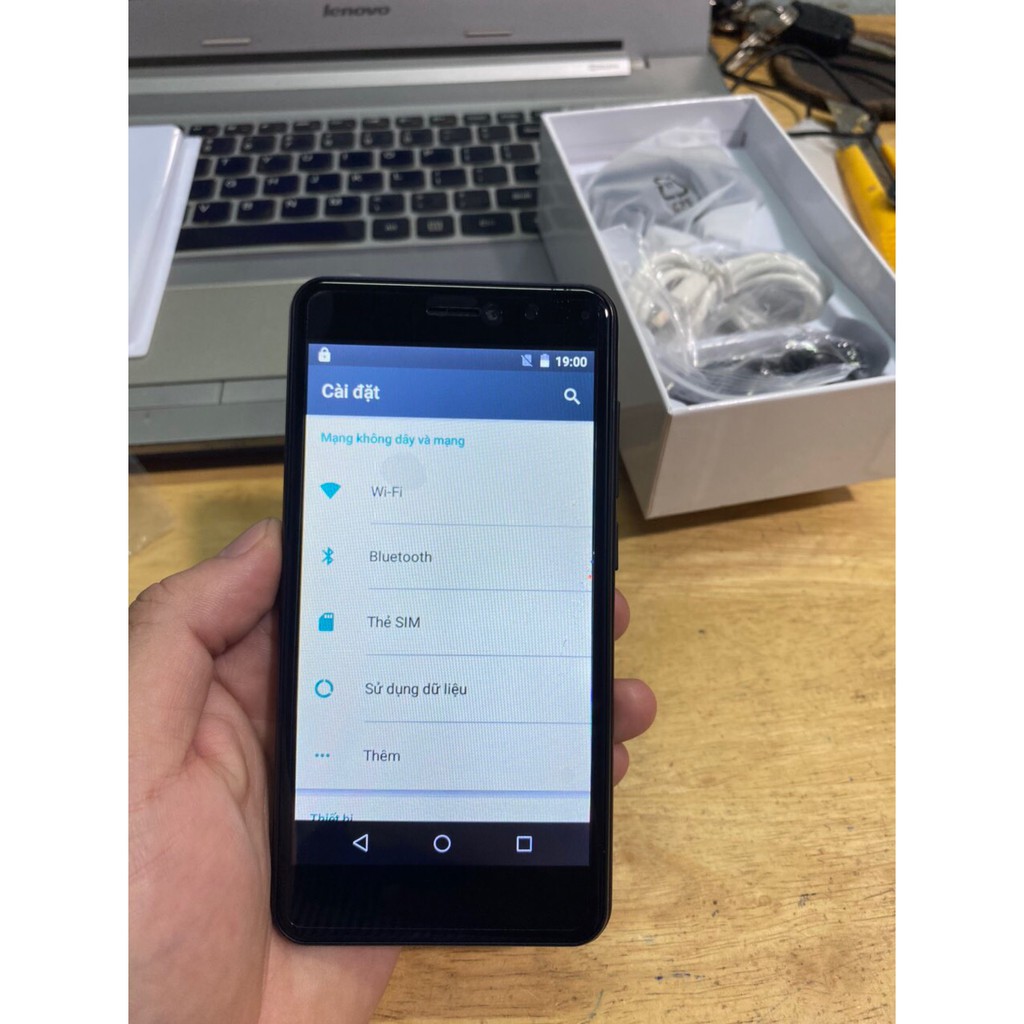 Điện thoại Smartphone Forme R7 ( A77 ) Ram 1GB Rom 8GB Mới nguyên seal - Hàng chính hãng | BigBuy360 - bigbuy360.vn