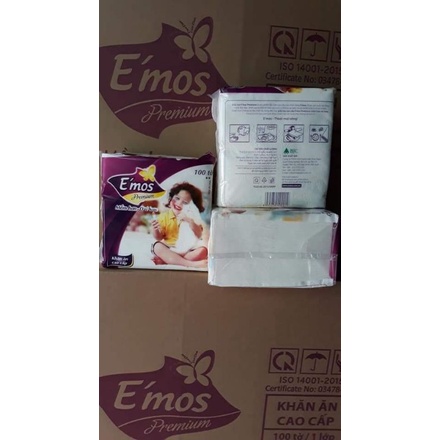 Thùng 30 gói  khăn giấy  vuông emos 100 tờ .