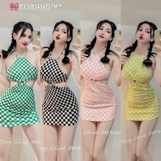Đầm yếm caro ôm body khoét 2 bên eo hở lưng cực hot chất thun gân mềm mịn kèm mút