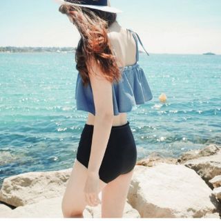 Bikini nhún bèo siêu dễ thương ( kèm hình trải sàn)