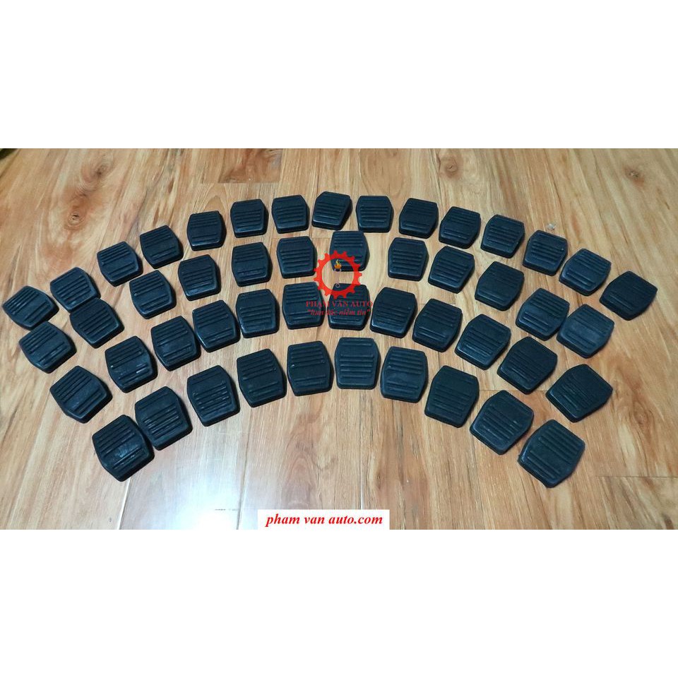 Cao su ốp chân côn, phanh Ford Transit mã 94BB7A624AA Phạm Văn auto hàng chất lượng cao