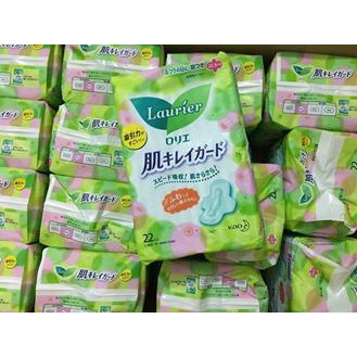 Băng vệ sinh Laurier Nhật nội địa