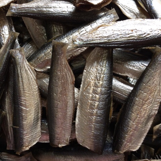 Cá nhâm khô ( cá trích khô)