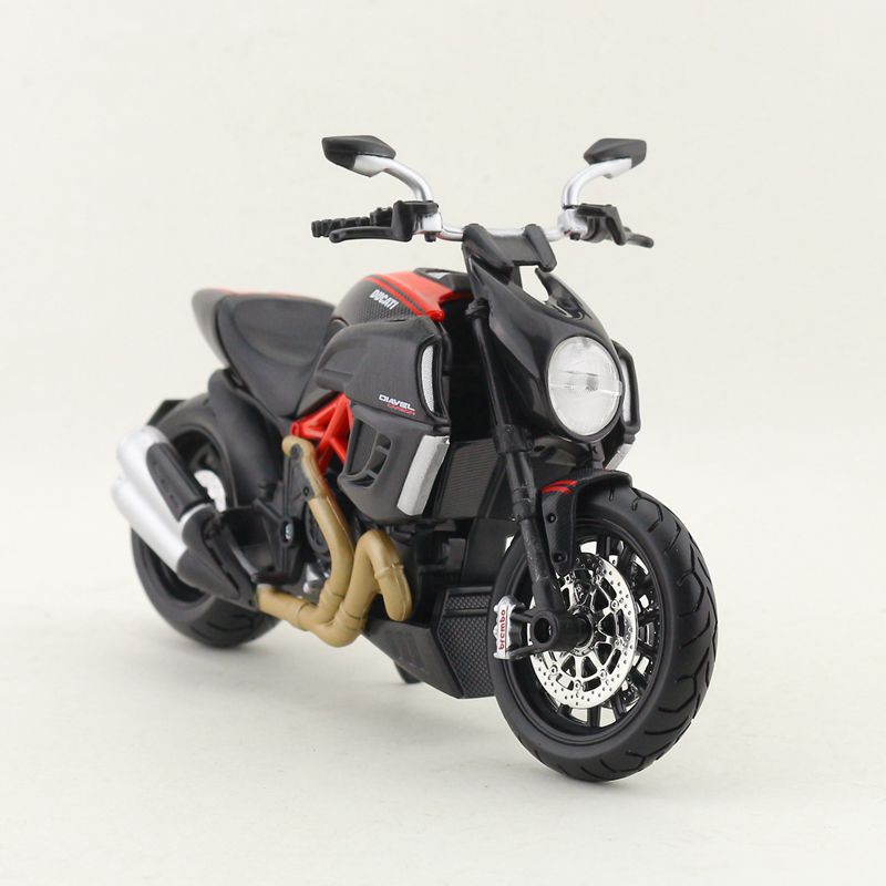 MÔ HÌNH LẮP RÁP xe Moto Ducati Diavel Carbon - Maisto tỷ lệ 1:12