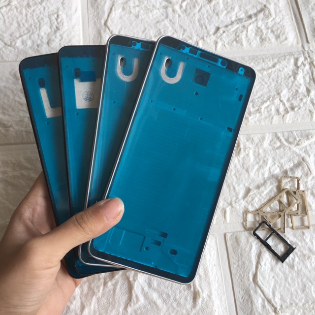 Bộ Vỏ + Sườn Xiaomi Redmi 5 Zin Hàng Cao Cấp Tặng Khay Sim