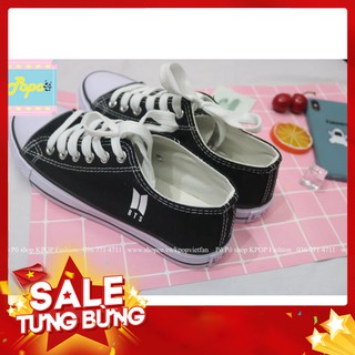 Giày thể thao BTS