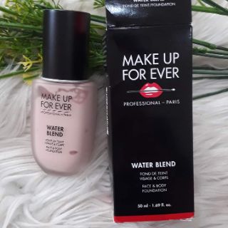 Kem nền make up forever