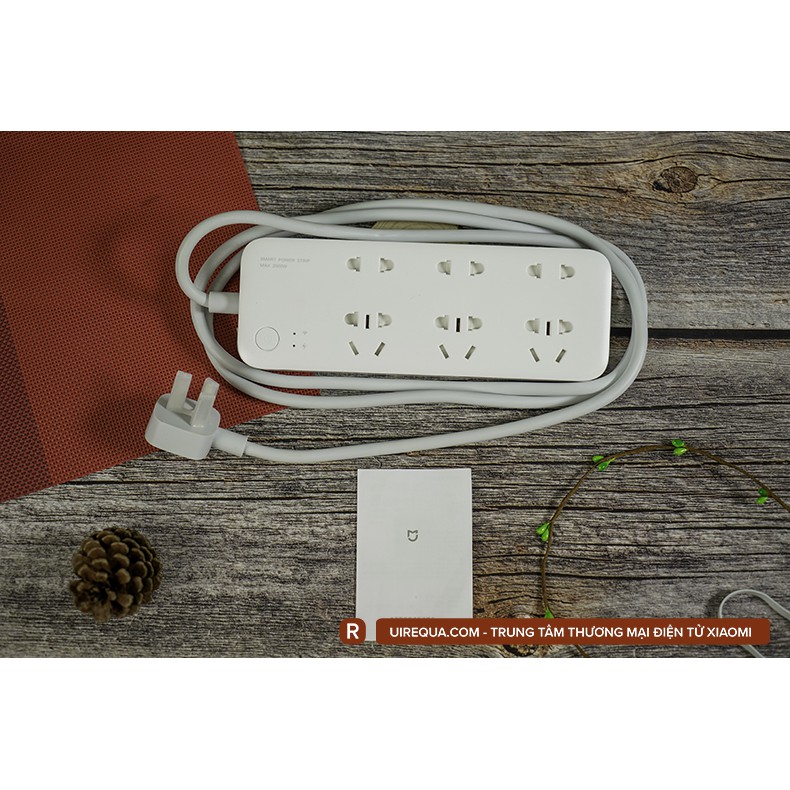 Ổ cắm Xiaomi Mi Power Strip 6 cổng 3 USB - Chính hãng