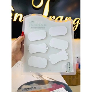 Bảng mica gắn mẫu cao cấp - Bảng trưng bày mẫu nail có chân dựng - Bảng gồm 6 tấm dán móng gắn nam châm