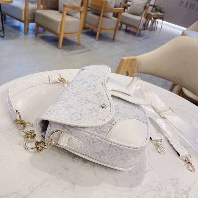 Túi LV yên ngựa da mềm