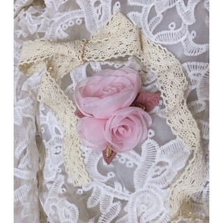 Hoa cài áo handmade