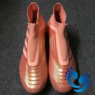 Giày đá bóng Predator18+ plus hồng nhân tạo (combo giày+túi)