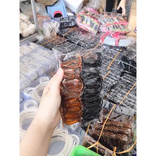 Cặp tóc càng cua đẹp 5 răng huyền thoại