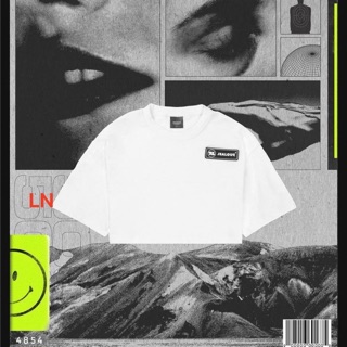 LN12 Áo croptop lô gô nhỏ