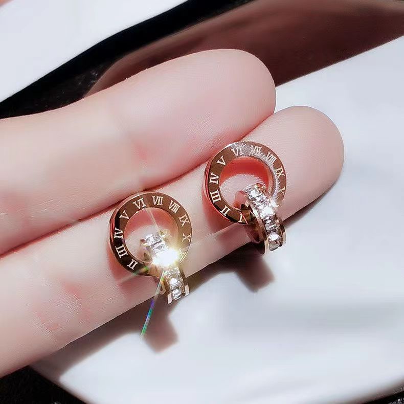 Bông Tai Hình Tròn Đính Đá Zircon Toàn Diện Phong Cách Cổ Điển