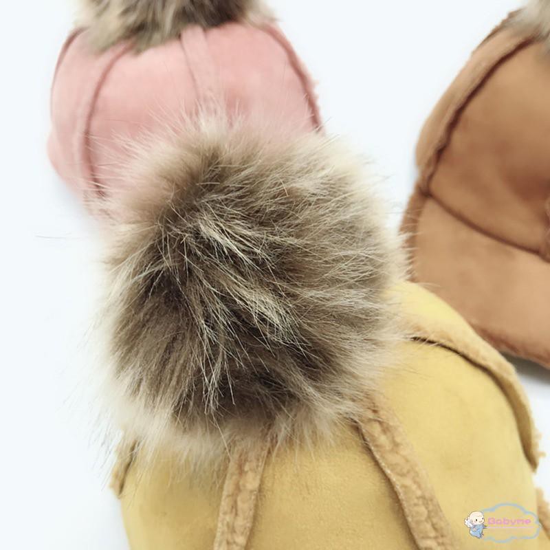 Mũ lưỡi trai màu trơn đính quả bông dễ thương cho bé