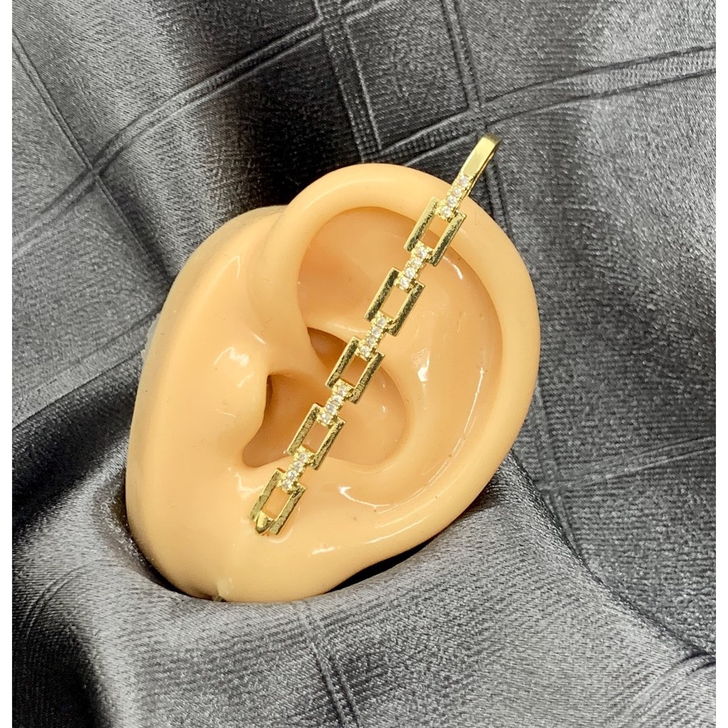 KHUYÊN TAI KẸP ĐÁ CÁ TÍNH HÀN QUỐC - KHUYÊN THÉP KO GỈ