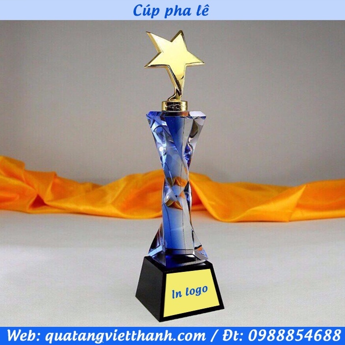 Cúp pha lê kim loại thân màu