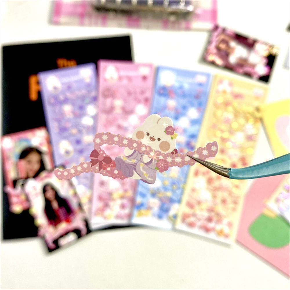 Miếng dán trang trí điện thoại hình gấu phối ren và ruy băng màu laser