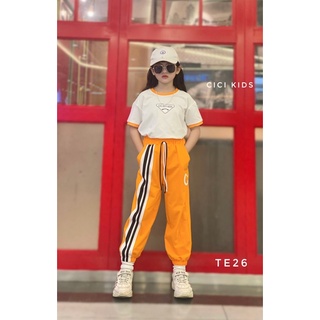 Set bộ thể thao bé gái
