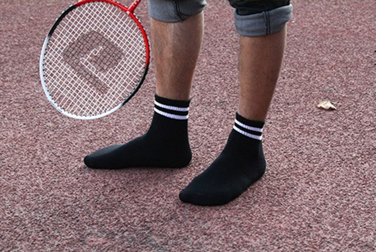 Vớ cotton cho nam họa tiết sọc nhiều màu