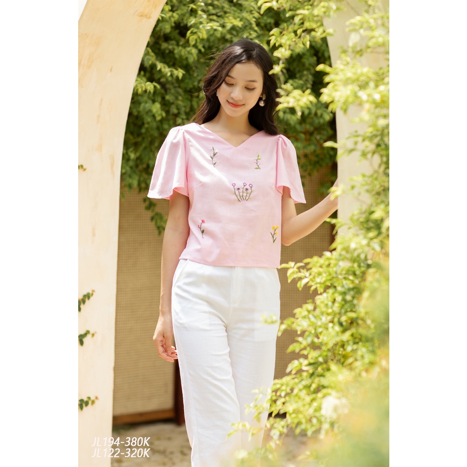 Jenny Le - Áo linen thêu tay nhành hoa rời Daisy Top JL194
