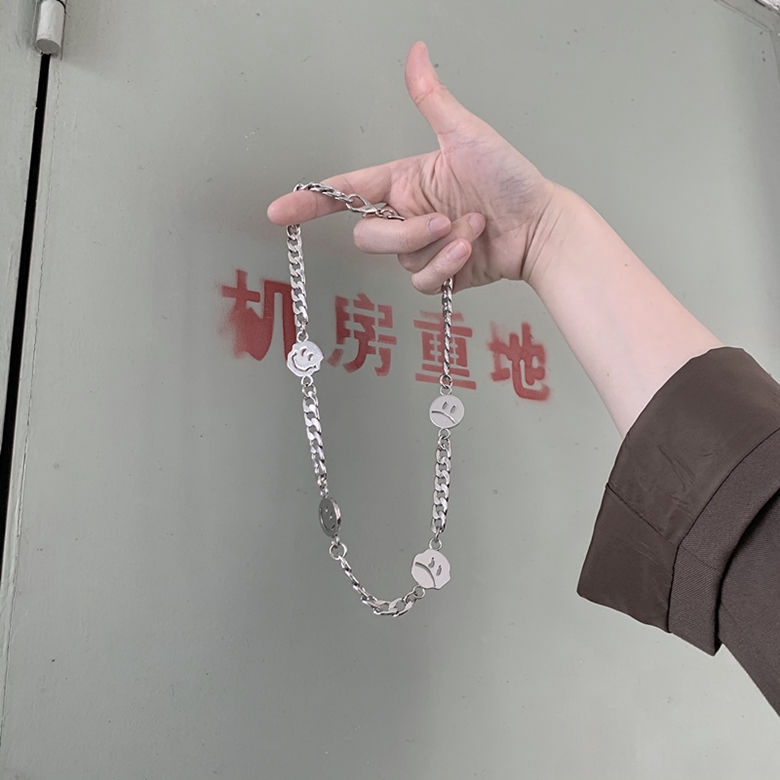 Dây chuyền mặt hình mặt cười phong cách hip hop dễ phối thời trang cho nam và nữ