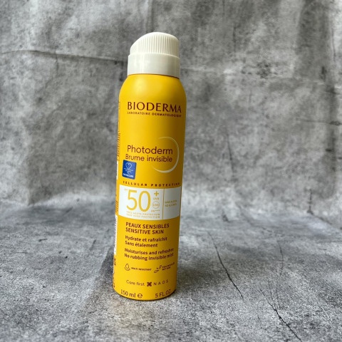 ( Mẫu mới 2022) Xịt chống nắng Bioderma Photoderm Brume Invisible SPF 50+ 150ML
