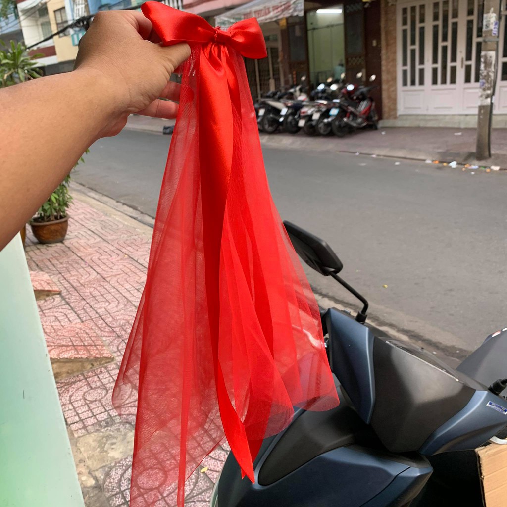 Lúp cô dâu ngắn màu đỏ có thắt nơ ry băng màu đỏ