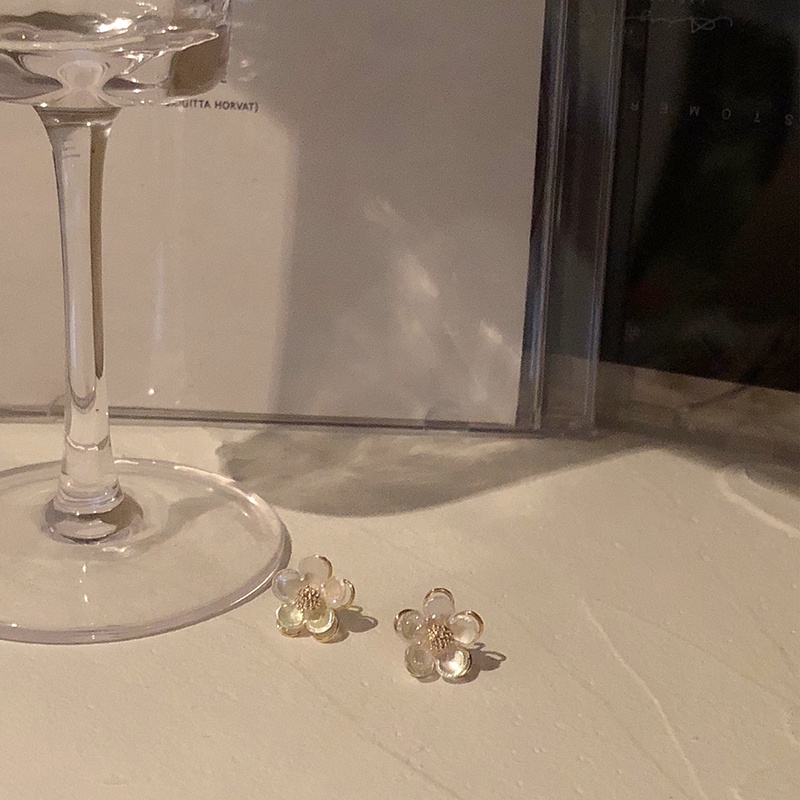 Bông Tai Hình Hoa Cúc Nhỏ Nhiều Màu Dễ Thương Phong Cách Hàn Quốc Cho Nữ